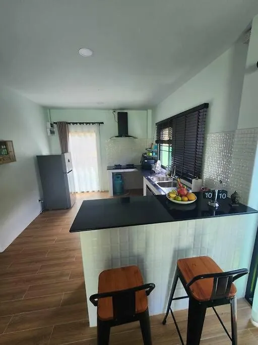 Lantamor Villas And Bungalows Ko Lanta